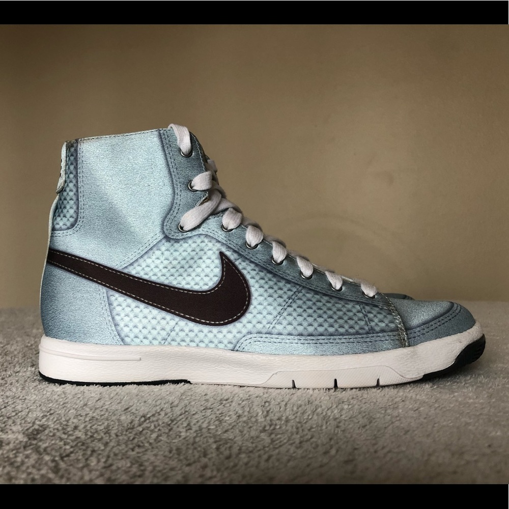 Nike Satin Women’s Blazer
